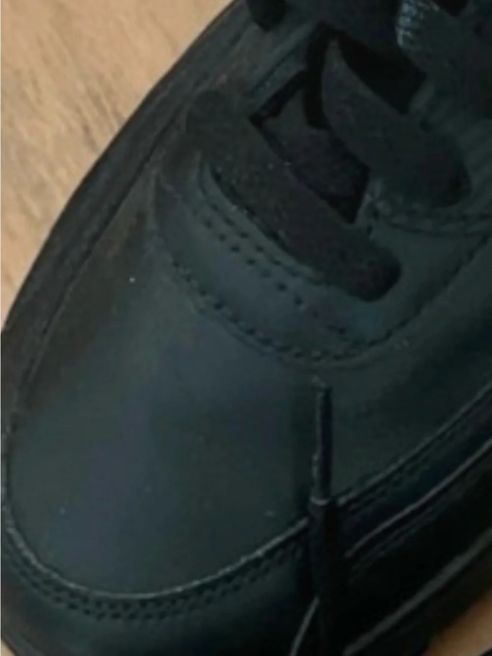 Nike Air Max Pro Sneakers Size 7Y - Blackout   🔥Great condition